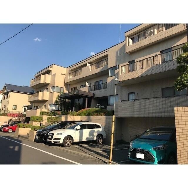 世田谷区弦巻２丁目 【賃貸居住】マンション