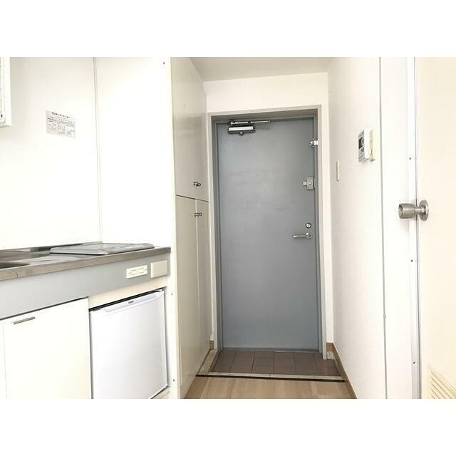 ※同仕様写真含む(玄関)