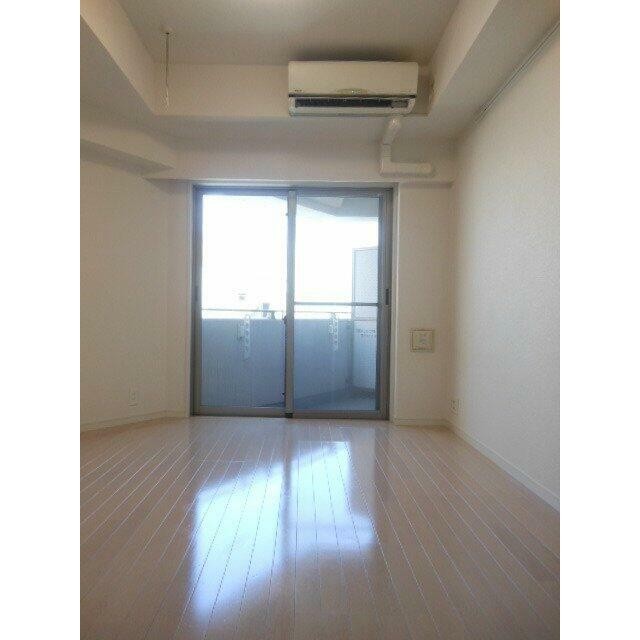 洋室(居間)