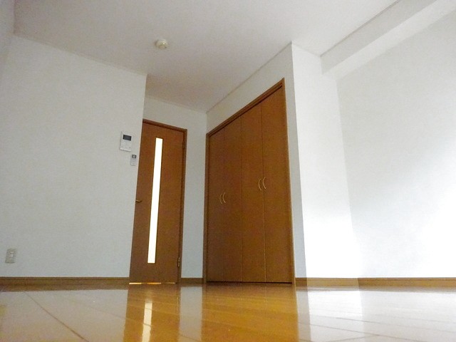(居間)