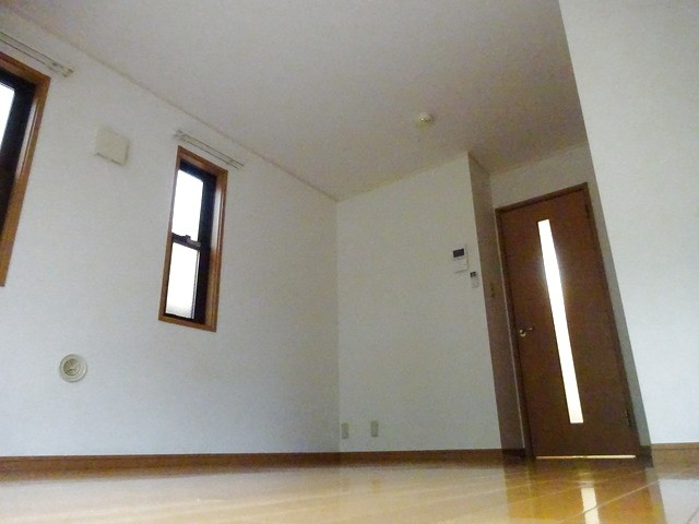 (居間)