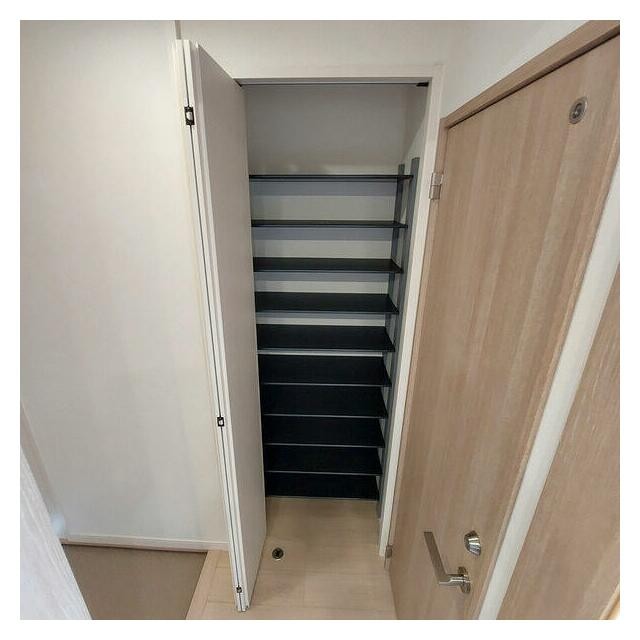 (玄関)