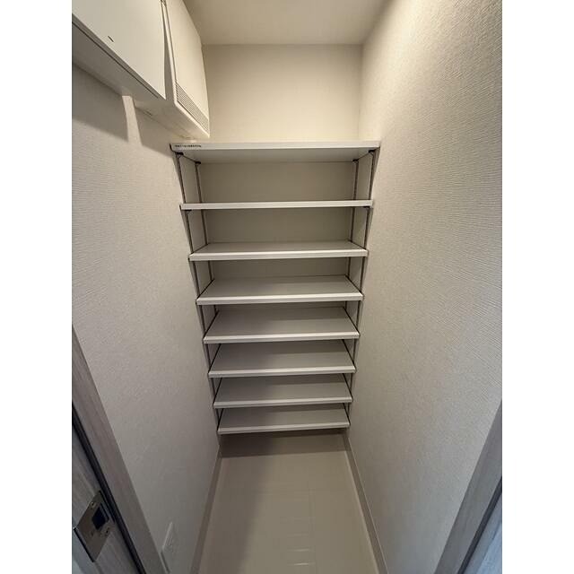 (玄関)