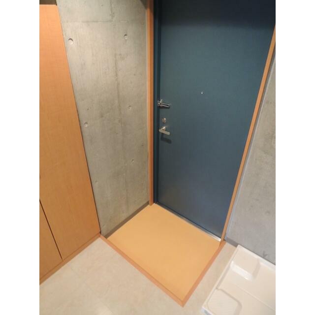 (玄関)