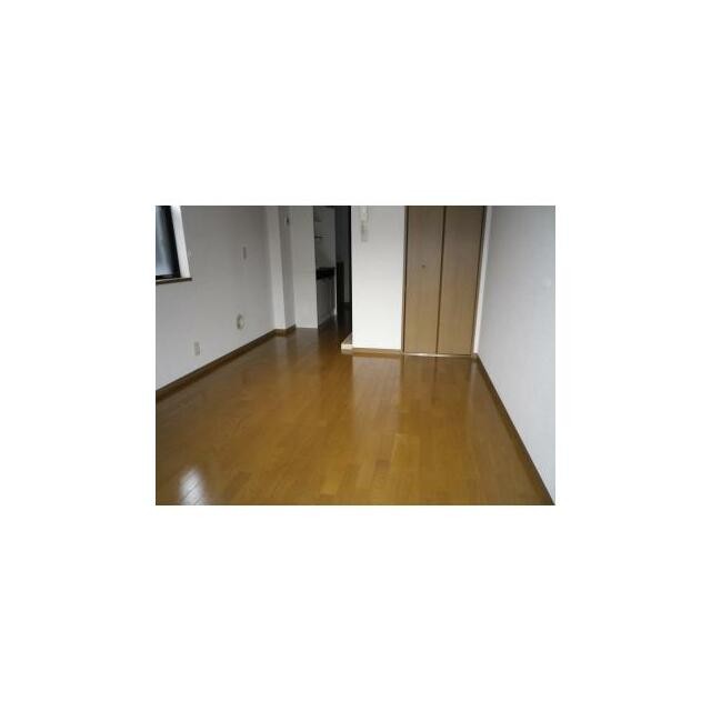 (居間)