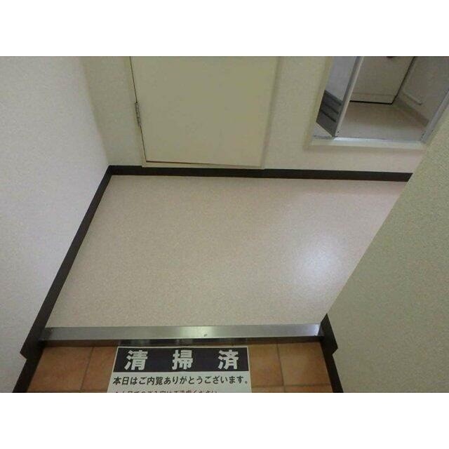 ※同仕様写真(玄関)