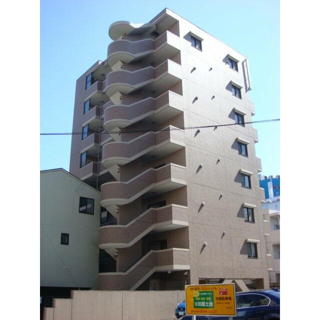 川崎市高津区久本３丁目 【賃貸居住】マンション