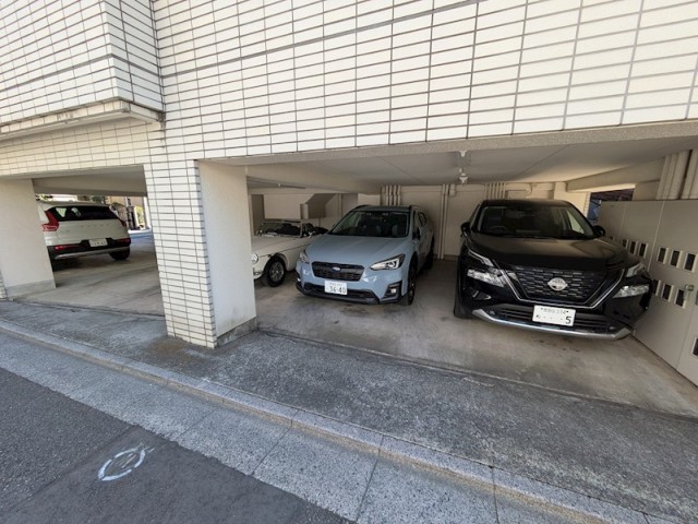 (居間)