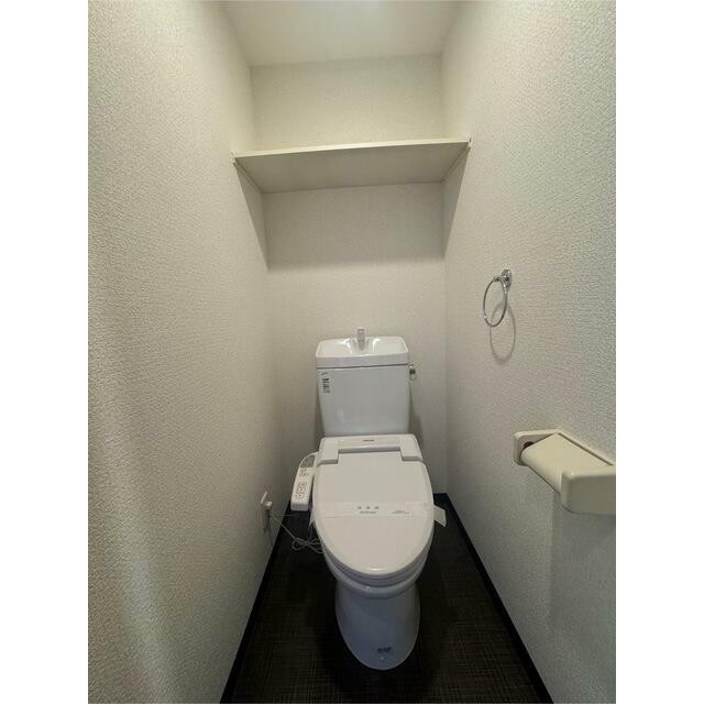 洗浄機能付き便座(内装)