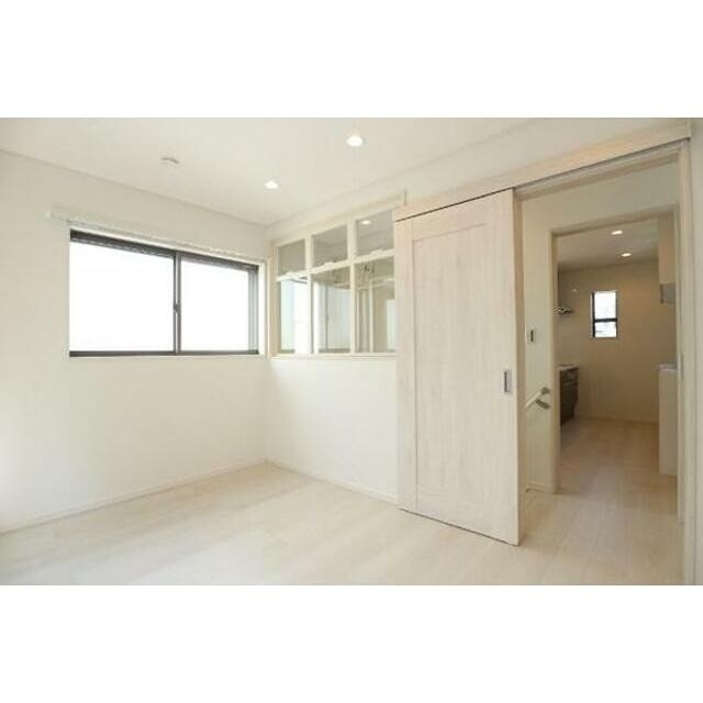 (居間)
