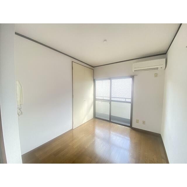 ※同仕様写真含む(居間)
