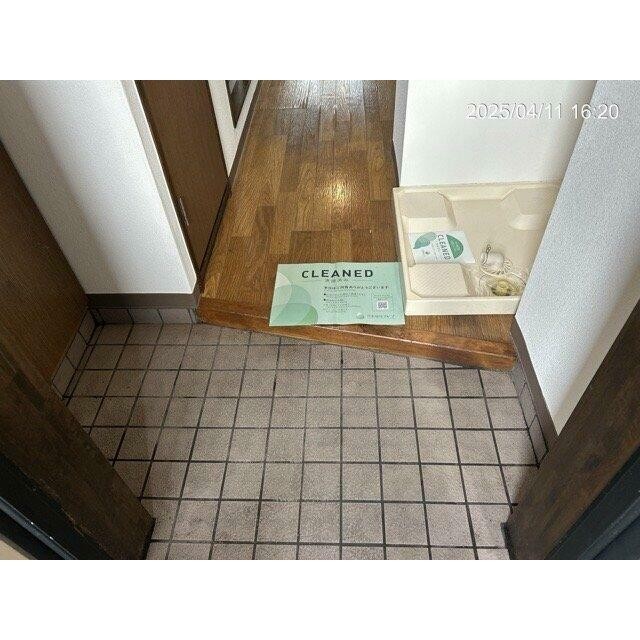 (玄関)