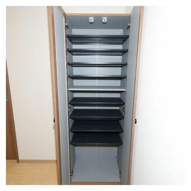 (玄関)