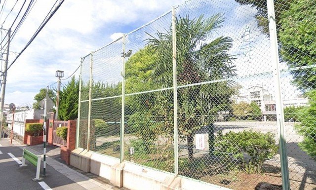 大田区立田園調布中学校（田園調布）（291m）(周辺)