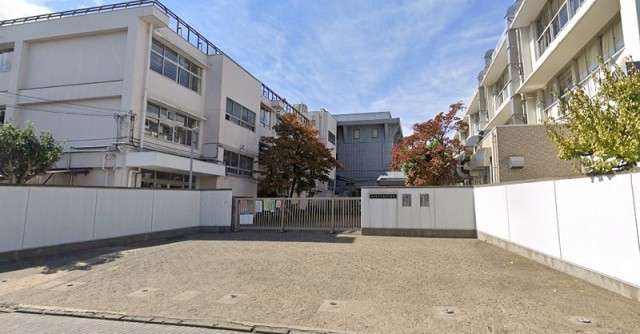 世田谷区立奥沢中学校（大岡山）（529m）(周辺)