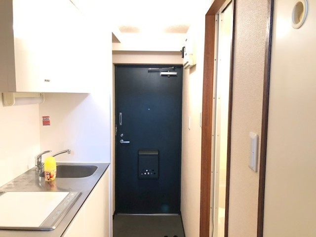 (玄関)
