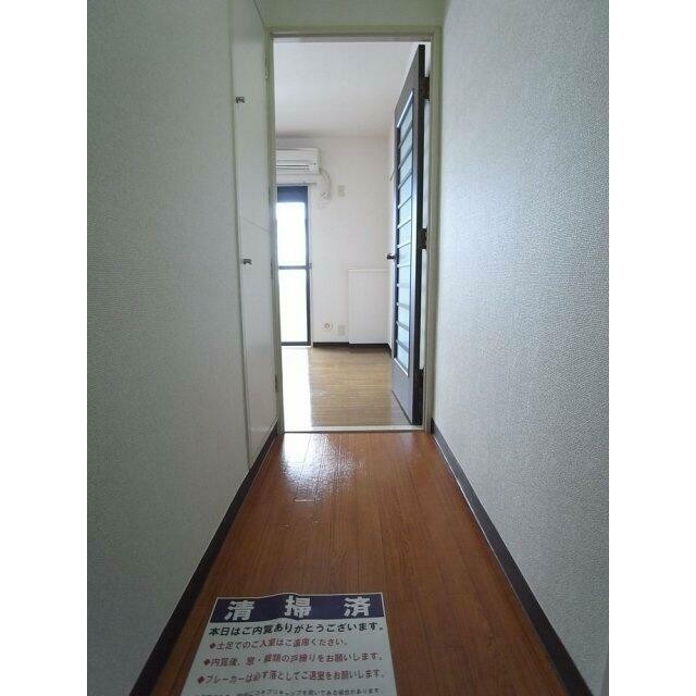 (玄関)