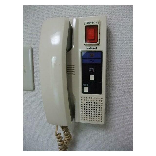 インターホン