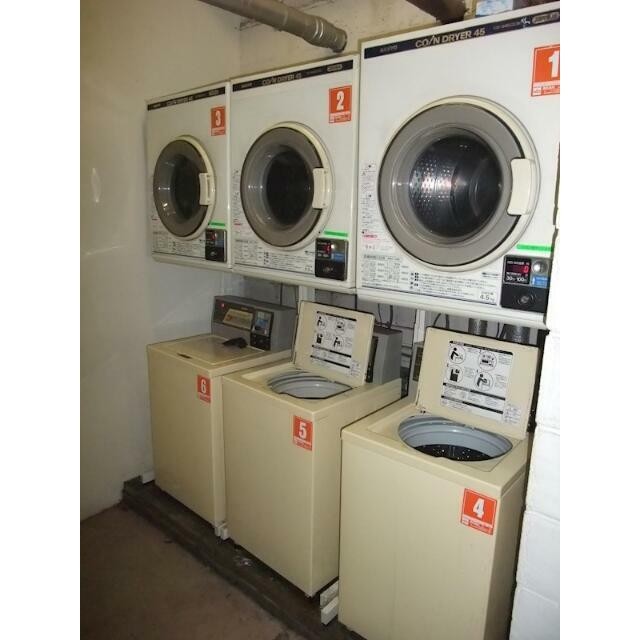 ランドリールーム