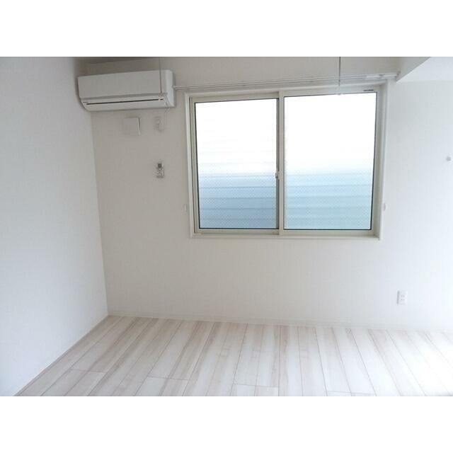 (居間)
