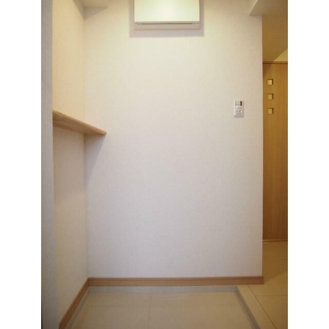 (玄関)