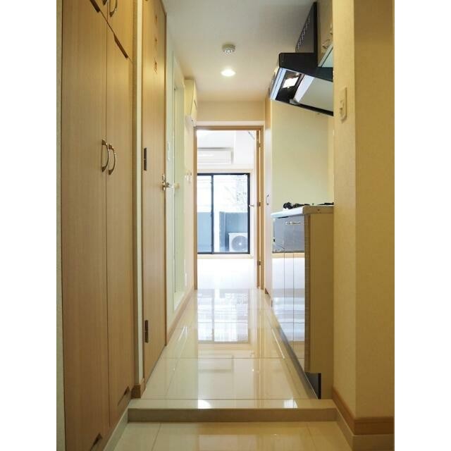 (玄関)