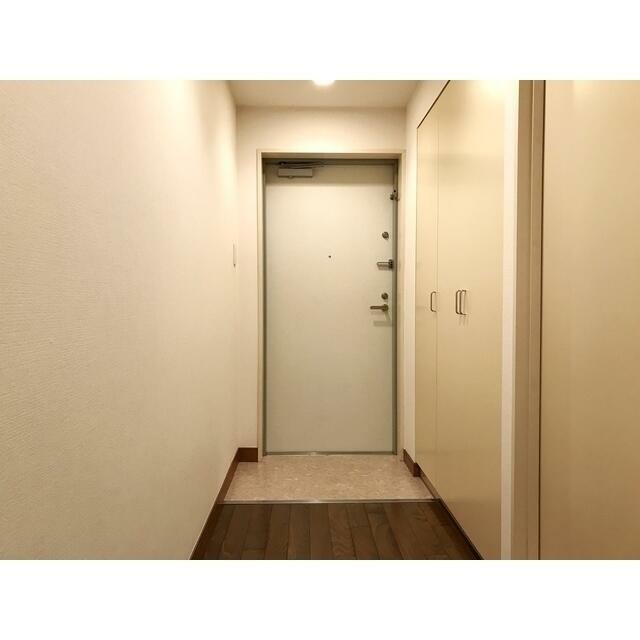 (玄関)