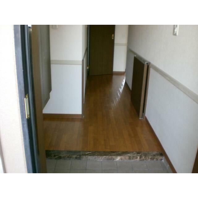 (玄関)