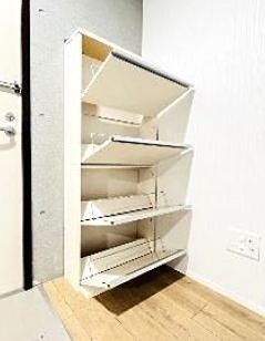 ※同仕様写真(玄関)
