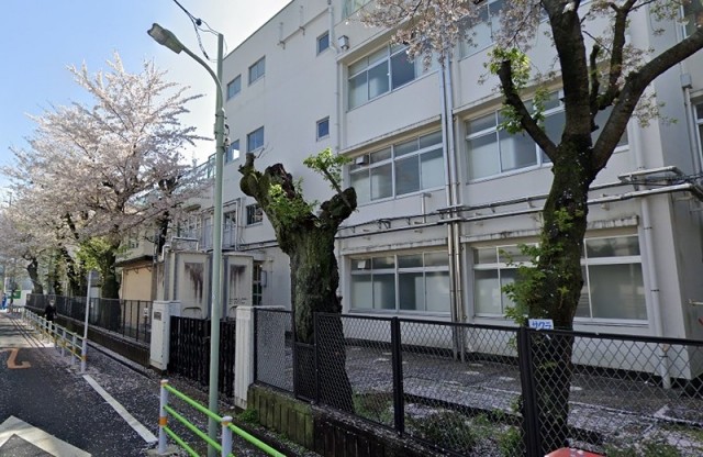 大田区立調布大塚小学校（多摩川）（1102m）(周辺)