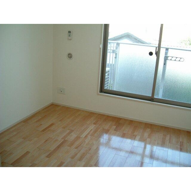 東南向きの明るいお部屋です
