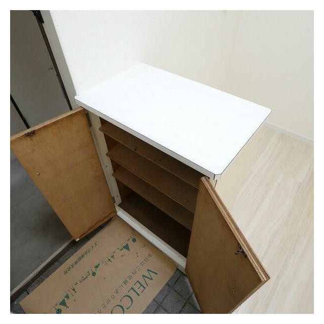 (玄関)