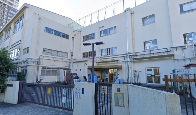 目黒区立下目黒小学校（目黒）（462m）(周辺)