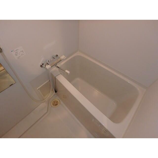 同タイプ別部屋写真になります。(風呂)