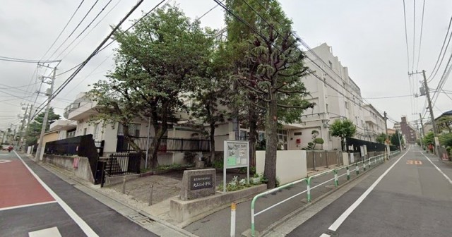 世田谷区立九品仏小学校（九品仏）（261m）(周辺)