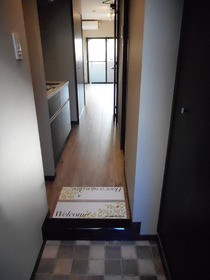 ※同仕様写真含む(玄関)