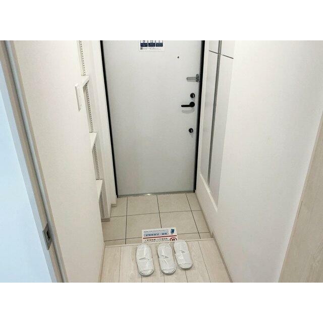 (玄関)