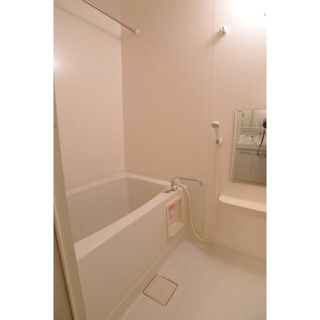同タイプの別の参考写真となります。(風呂)