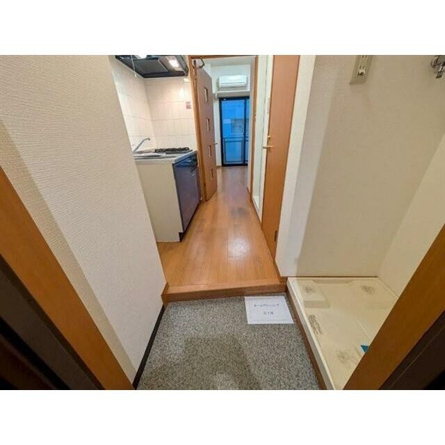 (玄関)
