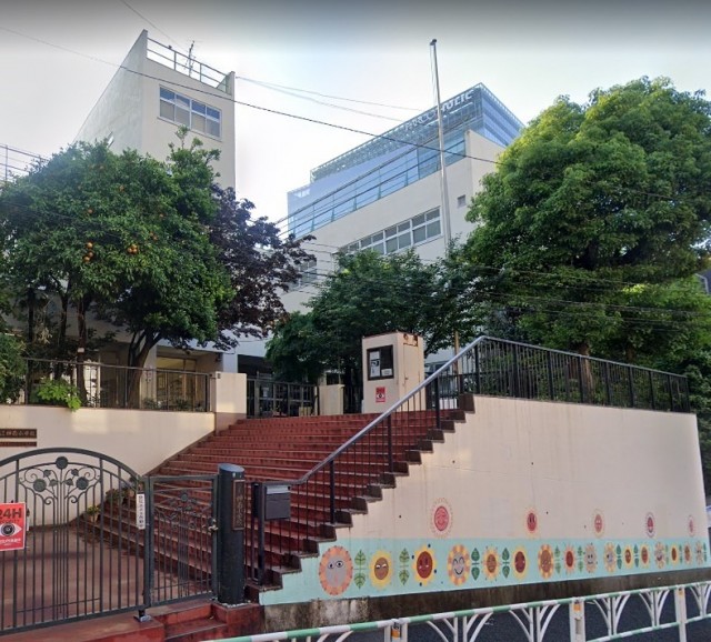 渋谷区立神南小学校（渋谷）（1879m）(周辺)