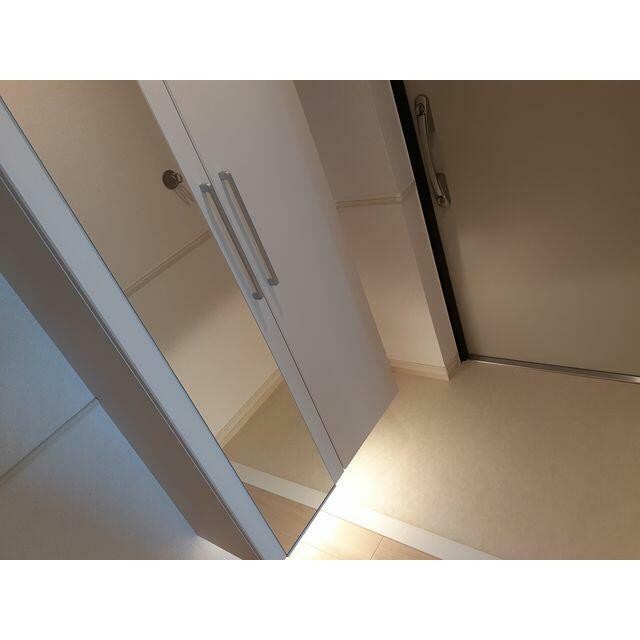 (玄関)