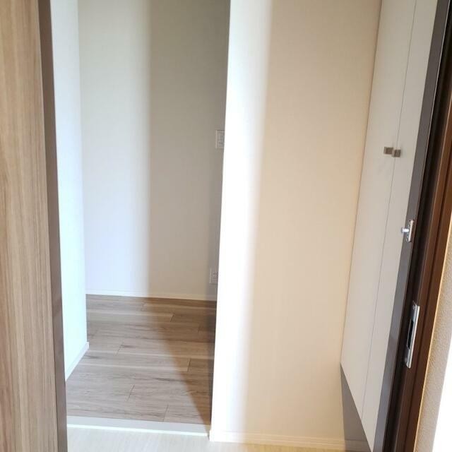 (玄関)