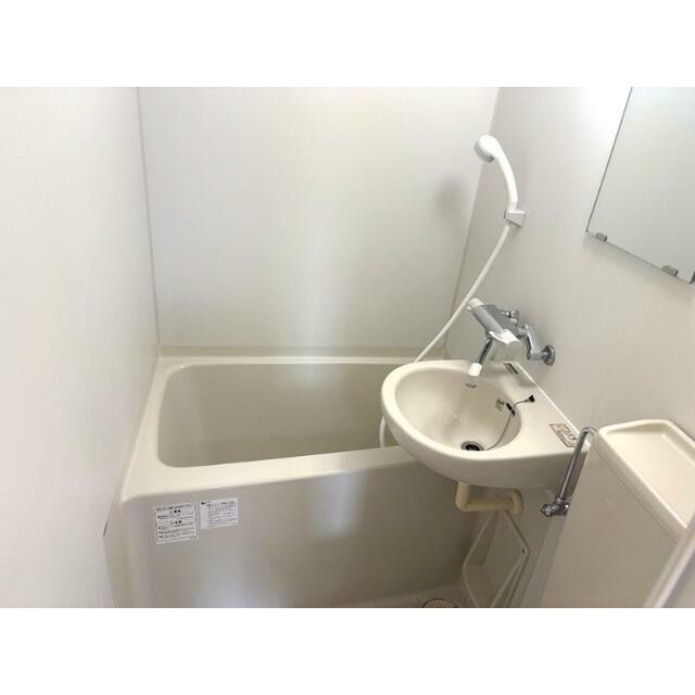 目黒区立下目黒小学校（目黒）（451m）(周辺)