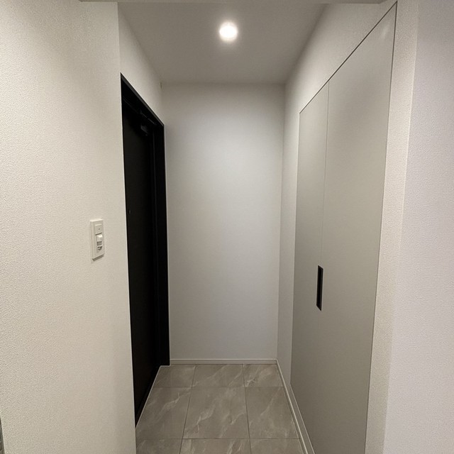 ※写真は同タイプ住戸です。(玄関)
