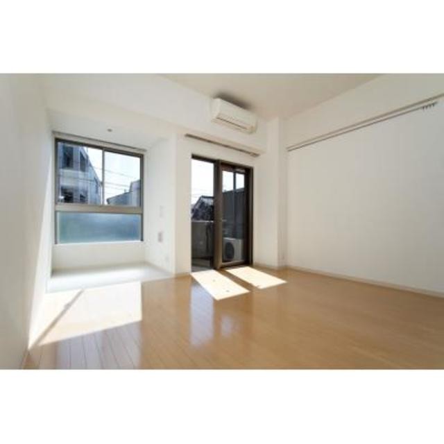 ※写真は同タイプ住戸です。(居間)