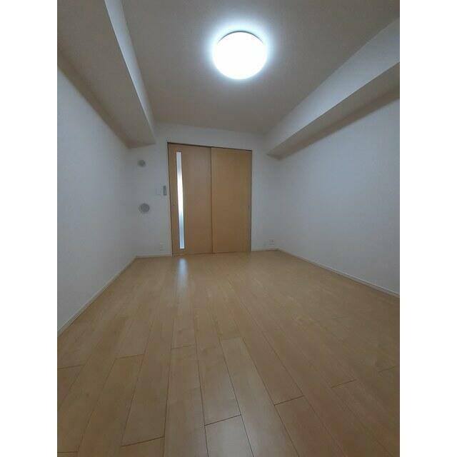 (居間)