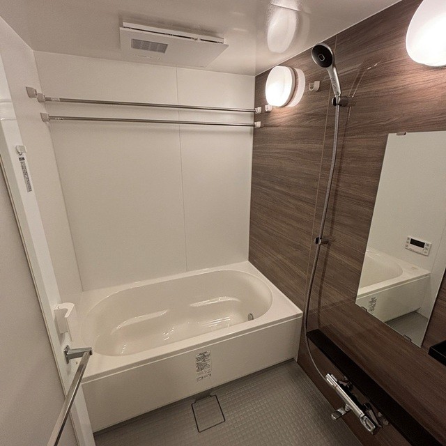 ※写真は同タイプ住戸です。(風呂)