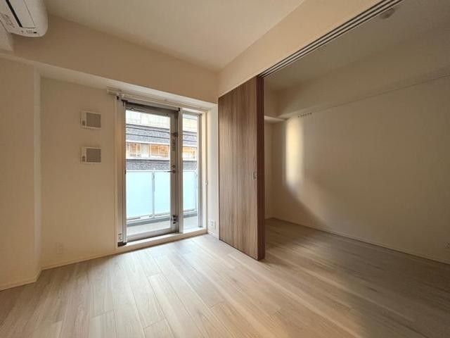 ※写真は同タイプ住戸です。(居間)