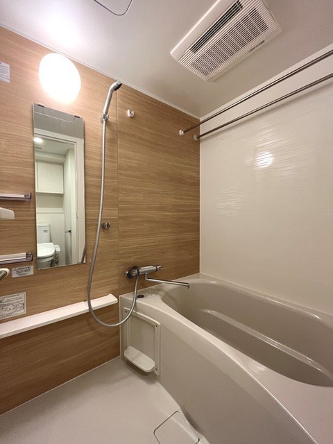 ※写真は同タイプ住戸です。(風呂)