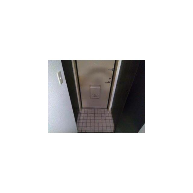 (玄関)
